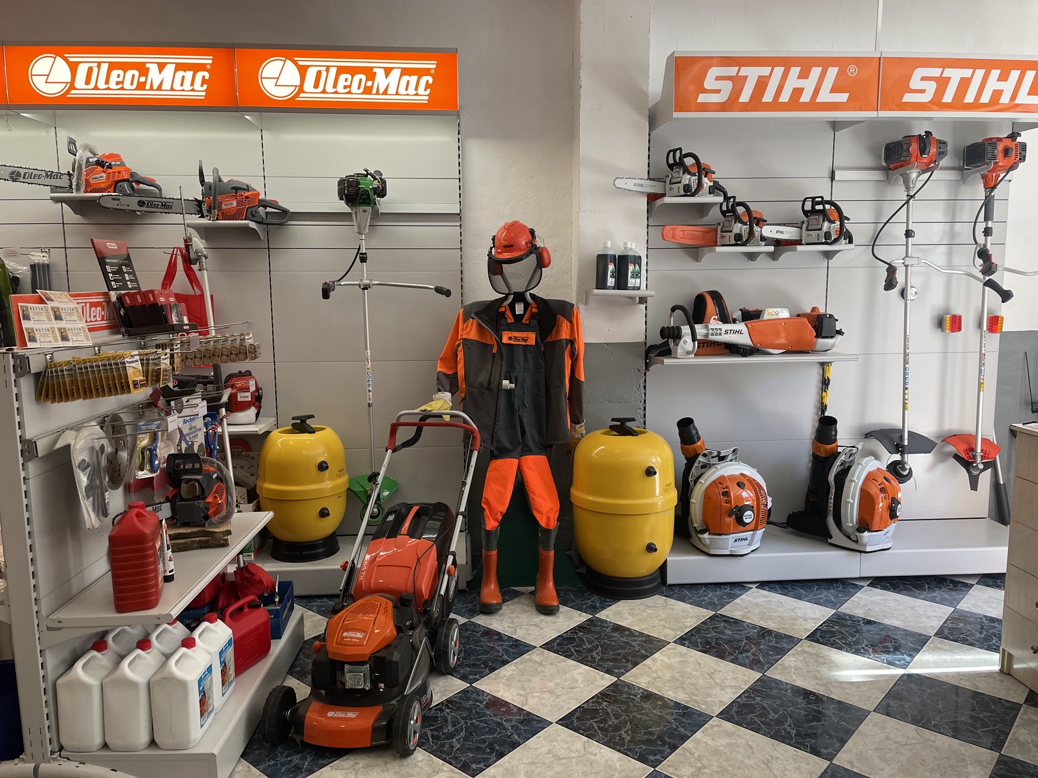 Asociacion de comerciantes y empresarios 